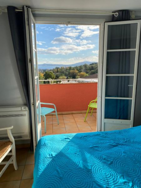 DUPLEX VUE MER ST TROPEZ